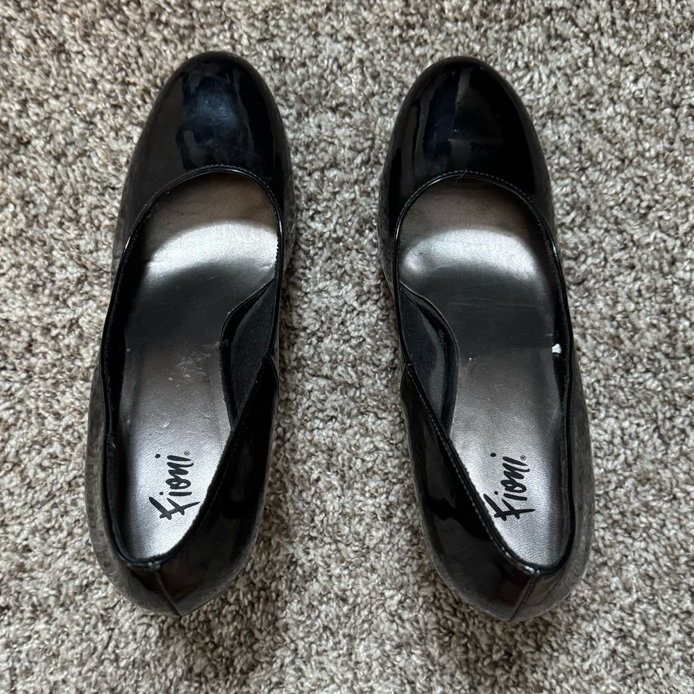 FIONI Clothing Women's Black Pumps